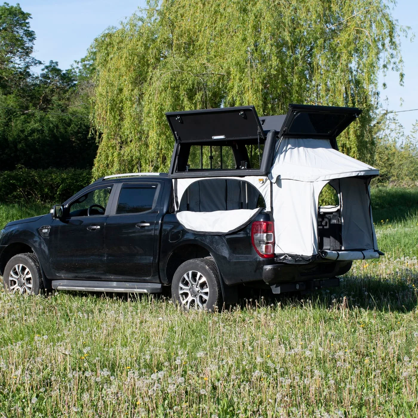 Équipement d&rsquo;un Weekender Camper Package sur Ford Ranger Double Cabine
