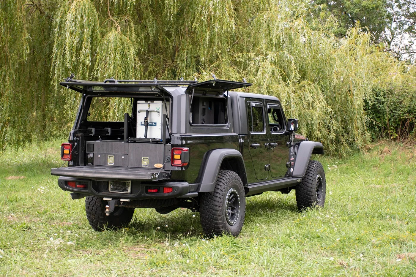 Aménagement complet et équipement d&rsquo;un Jeep Gladiator