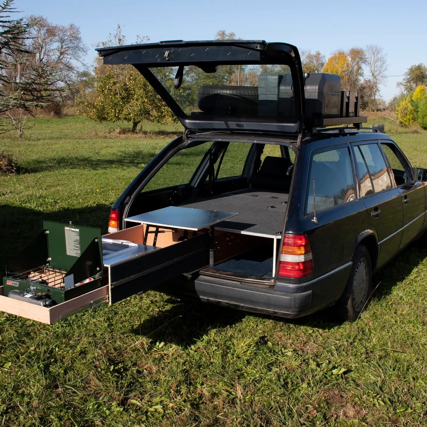 Aménagement de la Mercedes Break 4×4 de @Gregsway