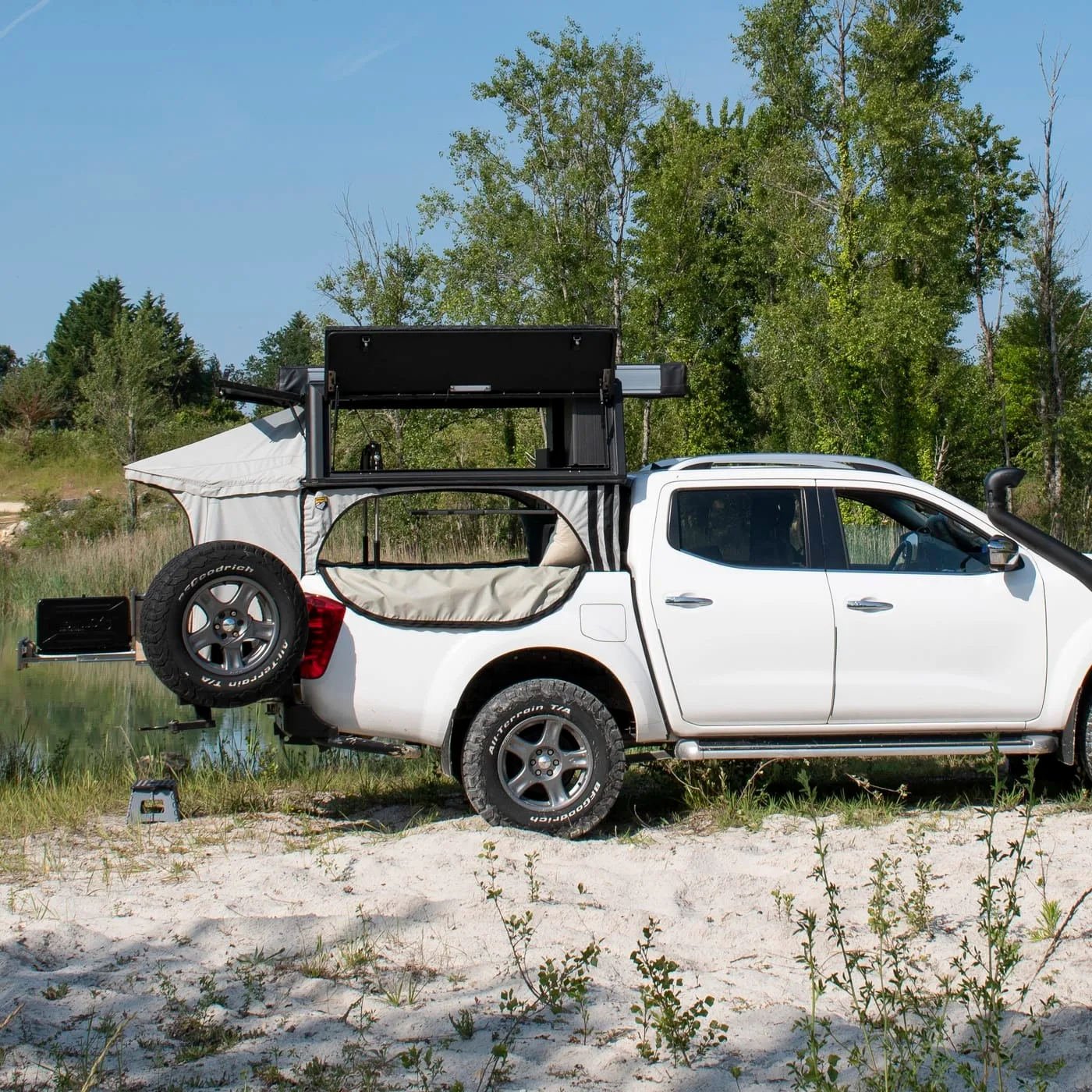 Weekender Camper Package - Kit complet vérins et tente pour 4×4 Pick-Up