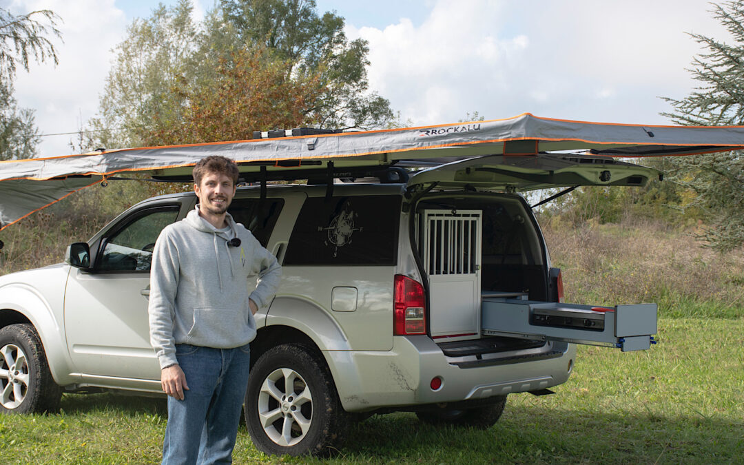 Aménagement sur mesure et équipement d&rsquo;un 4X4 Nissan Pathfinder