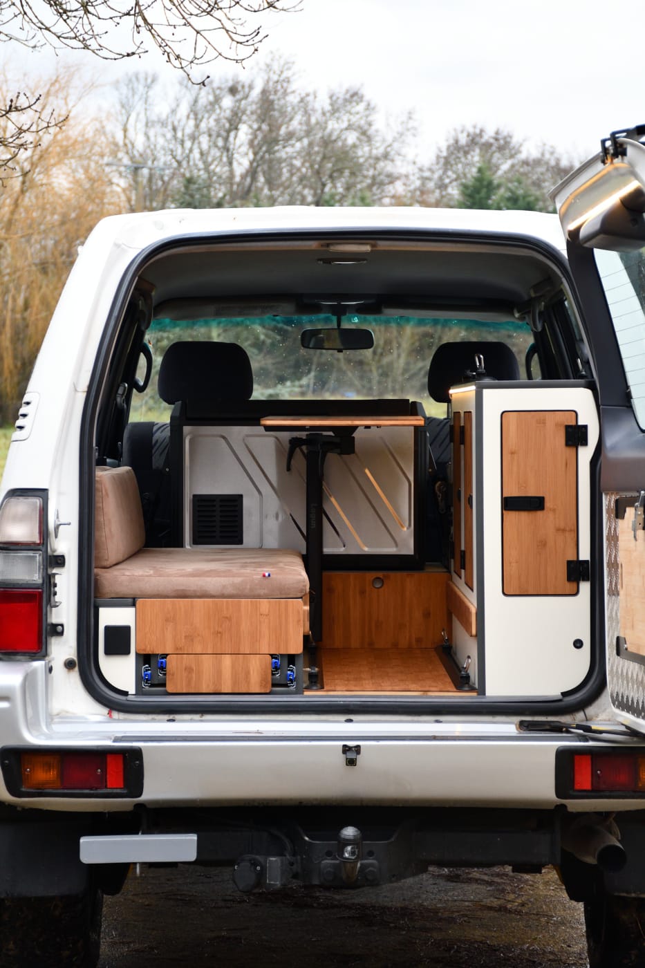6 Aménagement pack Explorer pour Toyota KZJ95